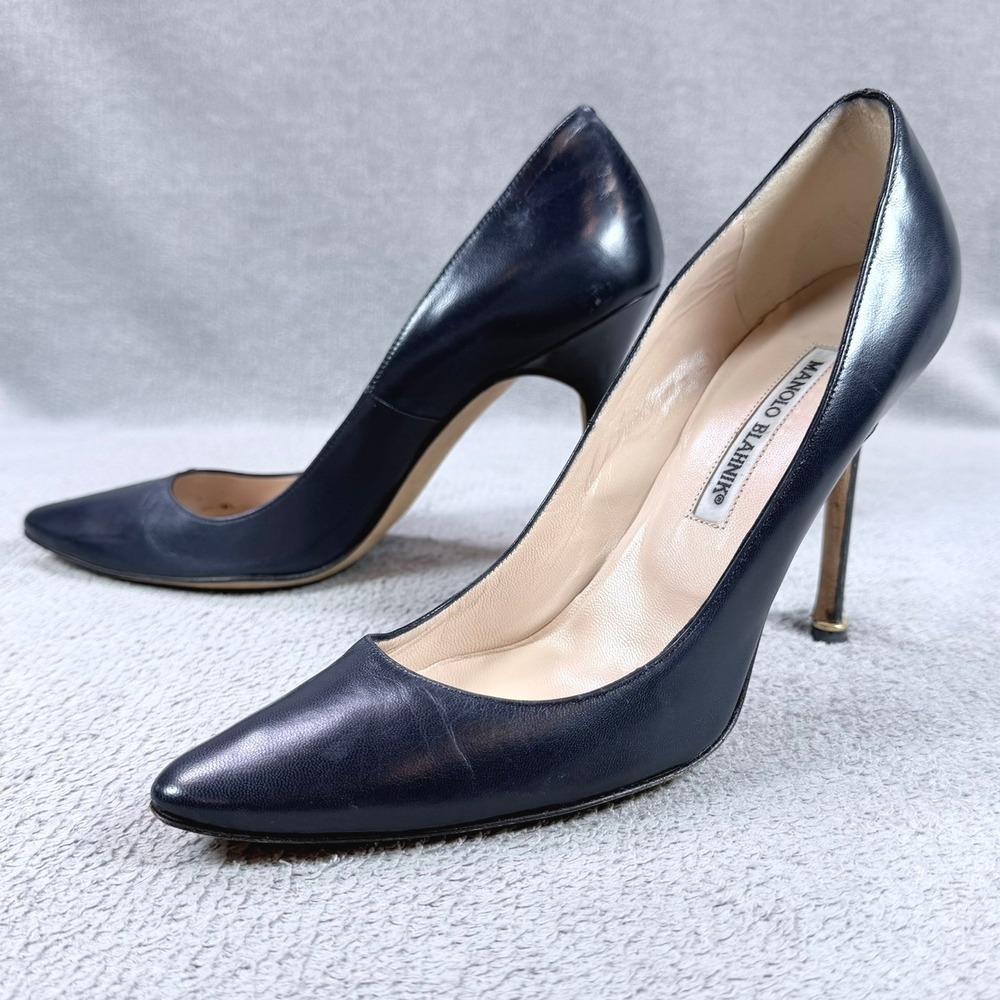 Manolo Blahnik Womens 38.5 Navy Blue Leather BB Pointed Toe Stiletto Pump Heels